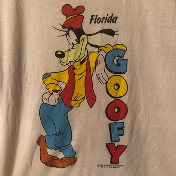 Vintage Disney goofy tee - Picture 2 of 5